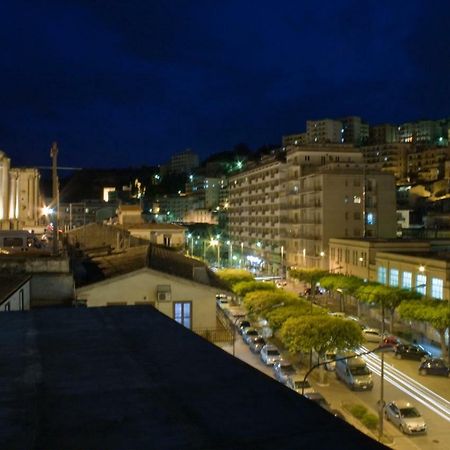 Casa Madonna Delle Grazie Apartment Modica Bagian luar foto